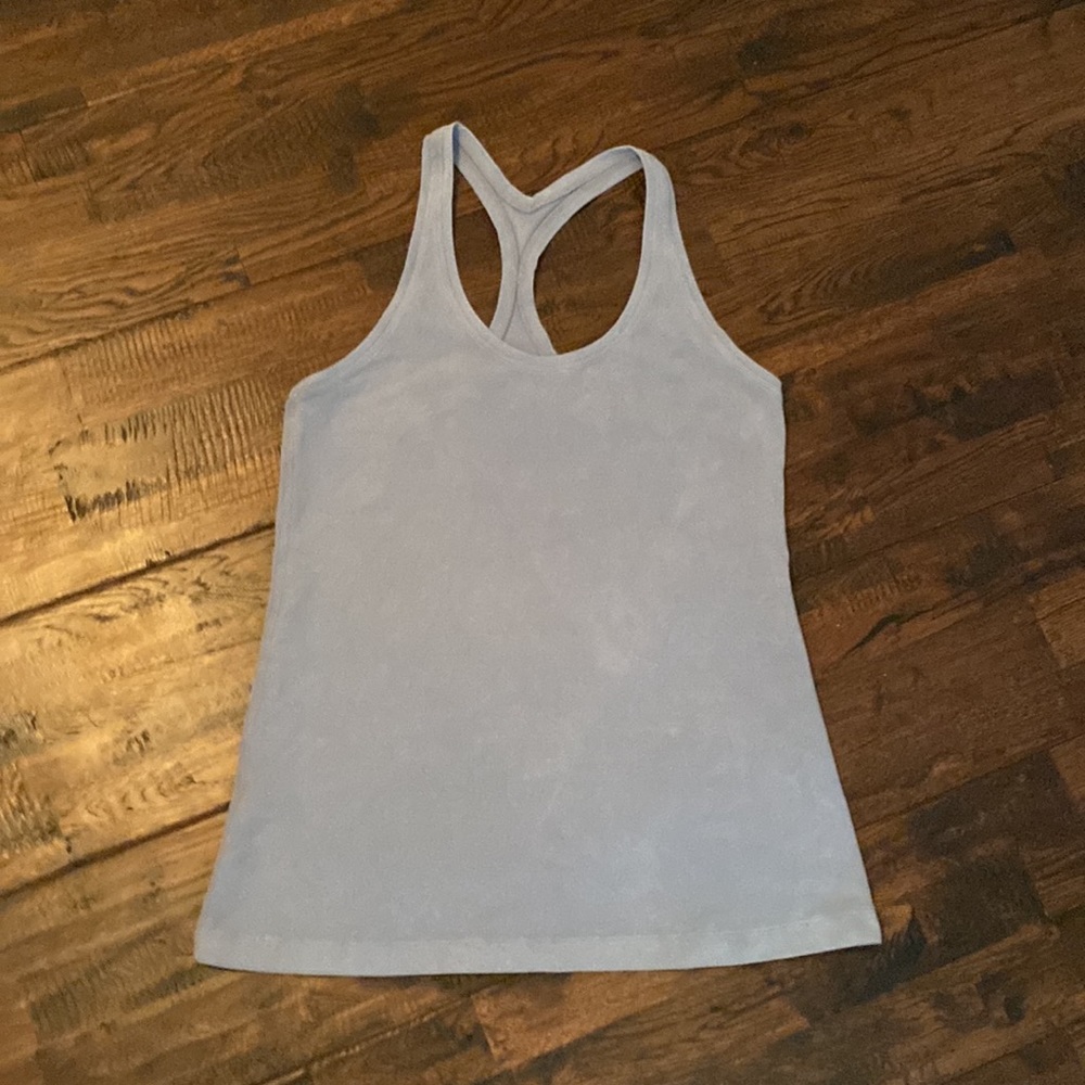 Lululemon Athletica Women’s Blue tank top
